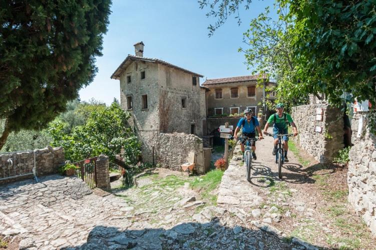 Ferienwohnung Da Beppino - Castelletto Harbour Exterior foto